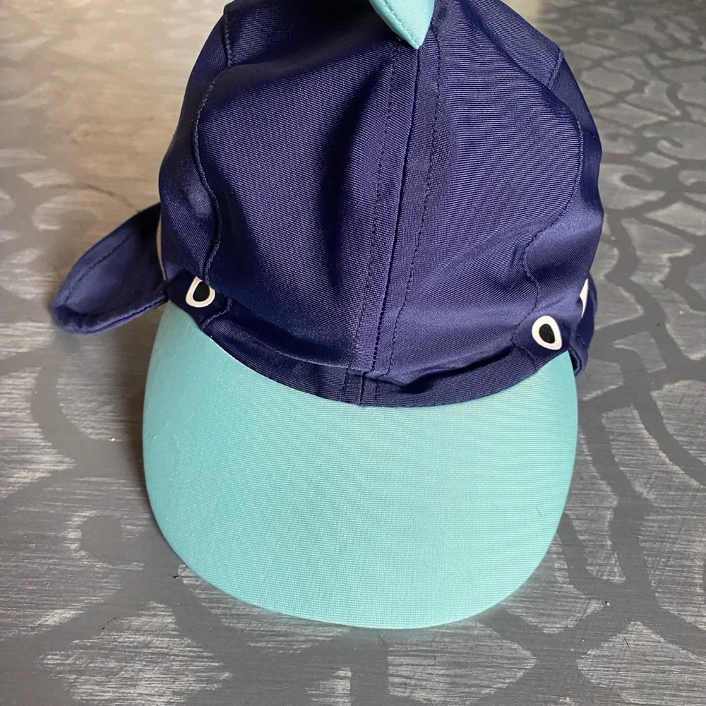 Cat and Jack boys, blue shark Sun hat size‎ 12 month